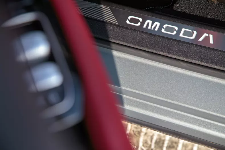 Omoda 9 SHS low res 008