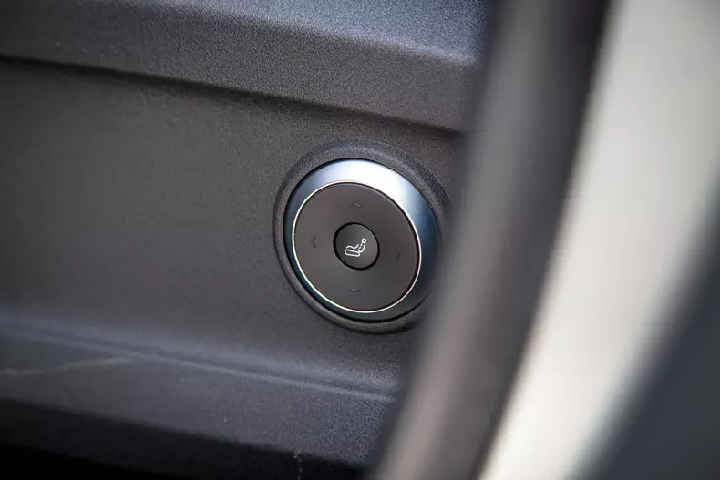 Omoda 9 SHS low res 013