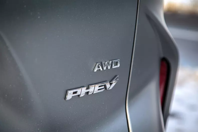 Omoda 9 SHS low res 020