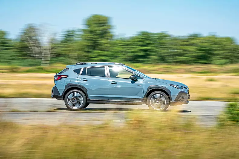 VT Dacia Duster TCe 130 4×4 vs Subaru Crosstrek 2.0 ie AWD vs Suzuki S-Cross 1.4 Boosterjet Allgrip