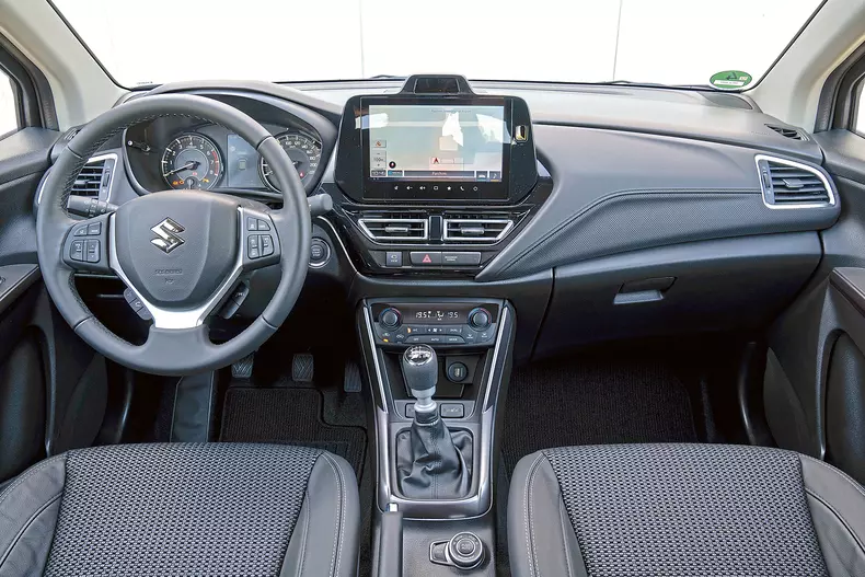 VT Dacia Duster TCe 130 4×4 vs Subaru Crosstrek 2.0 ie AWD vs Suzuki S-Cross 1.4 Boosterjet Allgrip