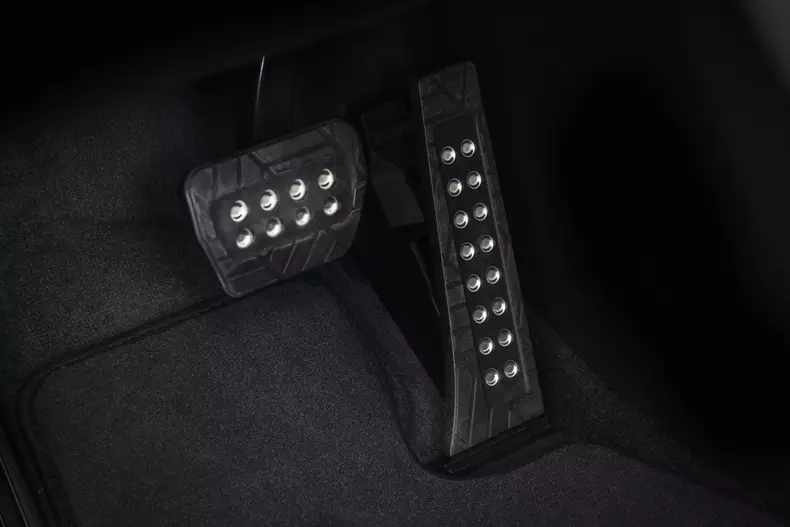 P90626824_highRes_the-new-bmw-ix3-50-x