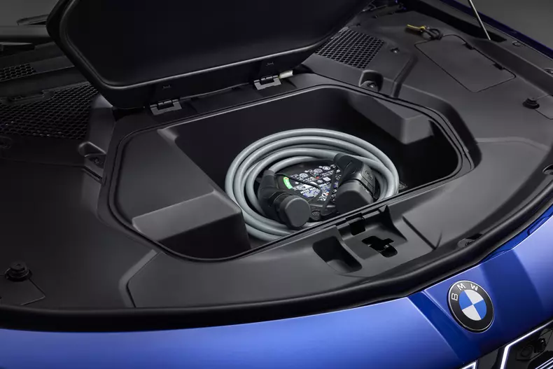 P90632417_highRes_the-new-bmw-i3-50-xd