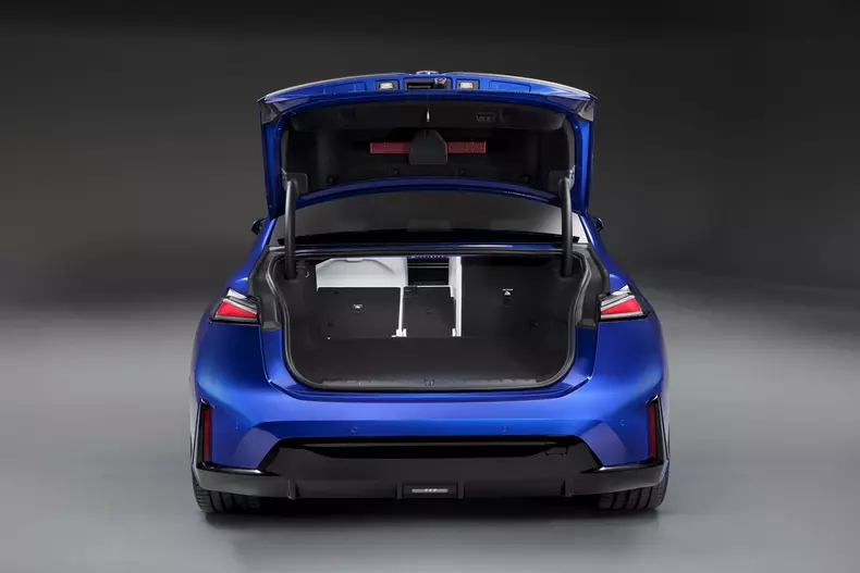 P90632421_highRes_the-new-bmw-i3-50-xd