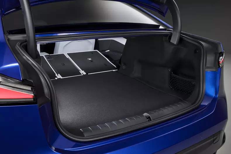 P90632429_highRes_the-new-bmw-i3-50-xd