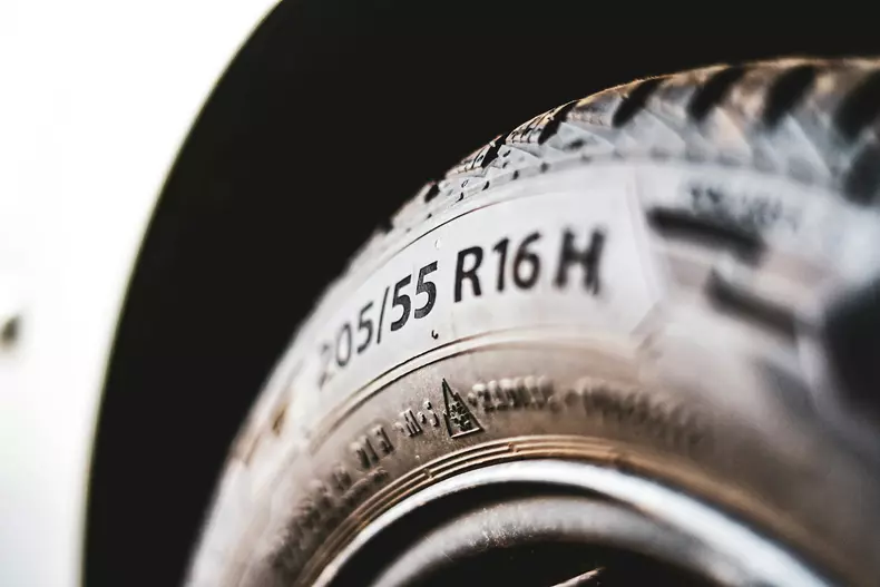 AUTOBILD_frank-albrecht-SrpAK3tw6LU-unsplash