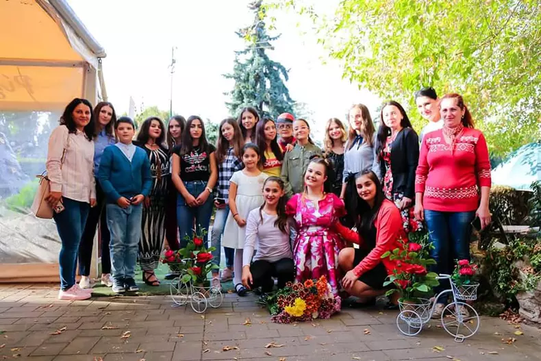 Lorelai Moșneguțu a împlinit 16 ani (12)