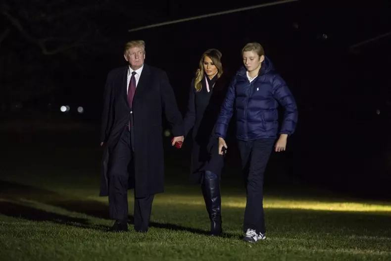 cum arată fiul lui Donald Trump și al Melaniei Trump