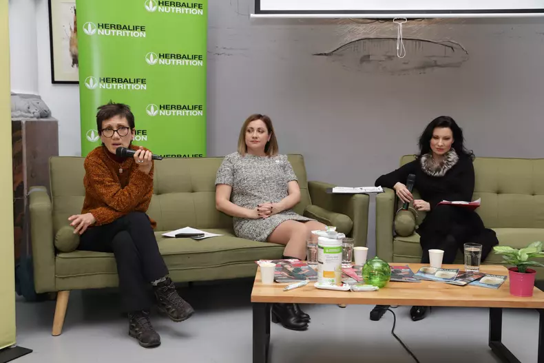 Dr. Corina Zugravu, Angela Capatana (Herbalife), Florentina Musat (Avantaje)