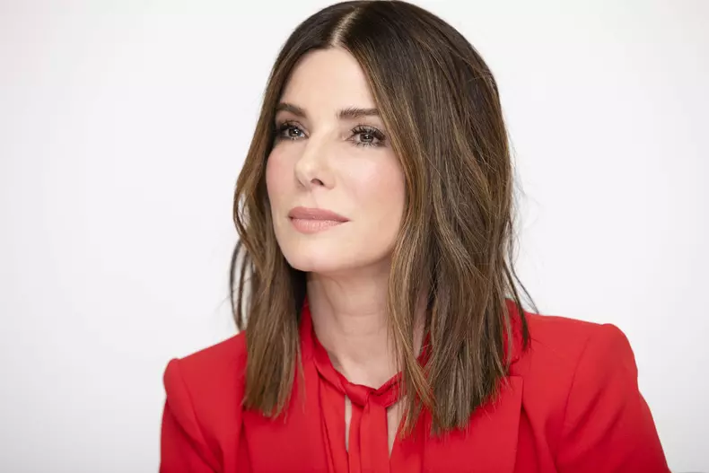 Ce face Sandra Bullock pentru a preveni apariția ridurilor