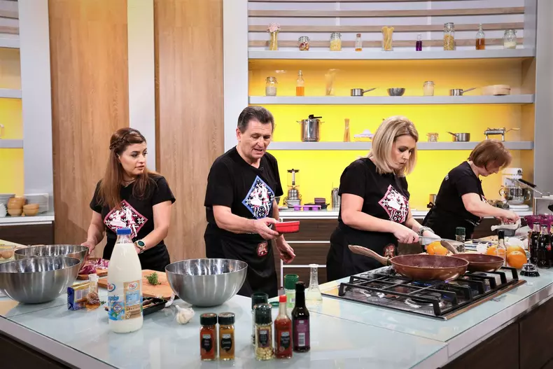 cum arată soția lui nea mărin (1)