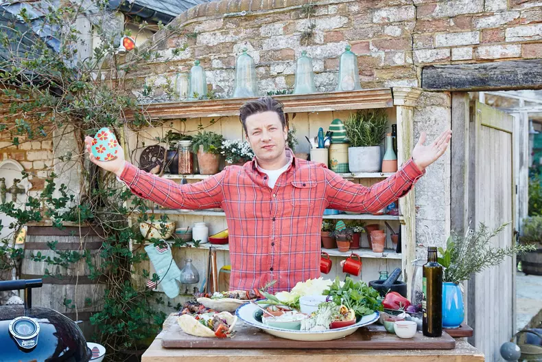 Jamie Oliver, în faliment2
