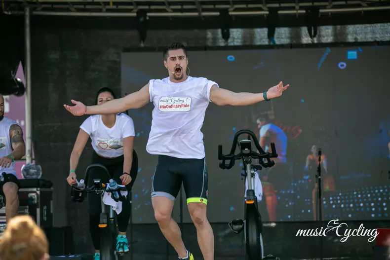 Maratonul celor 200.000 de calorii arse (3)