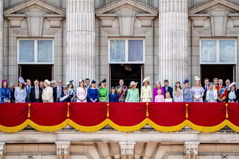 test menajerele familiei regale britanice