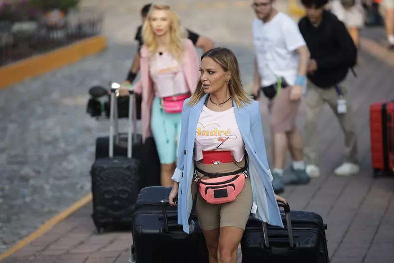 Prin ce au trecut Andreea Bălan și Andreea Antonescu la „America Express”