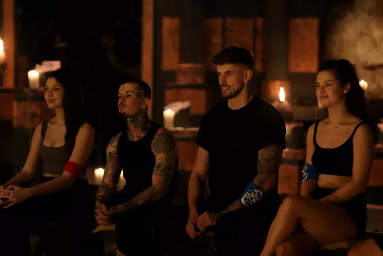 zanni-delea-oana-elena-revenire-survivor