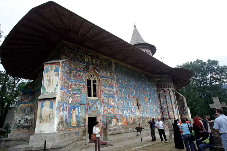 MANASTIREA VORONET - BUCOVINA