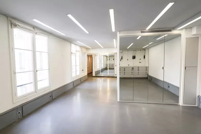 Karl Lagerfeld - imagini apartament (2)