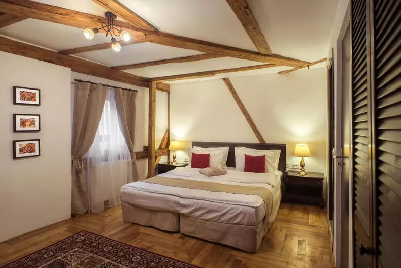 Simona Halep - hotel Brașov (6)
