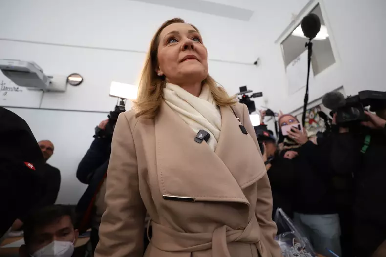 Elena Lasconi - alegeri prezidențiale 24 noiembrie (8)