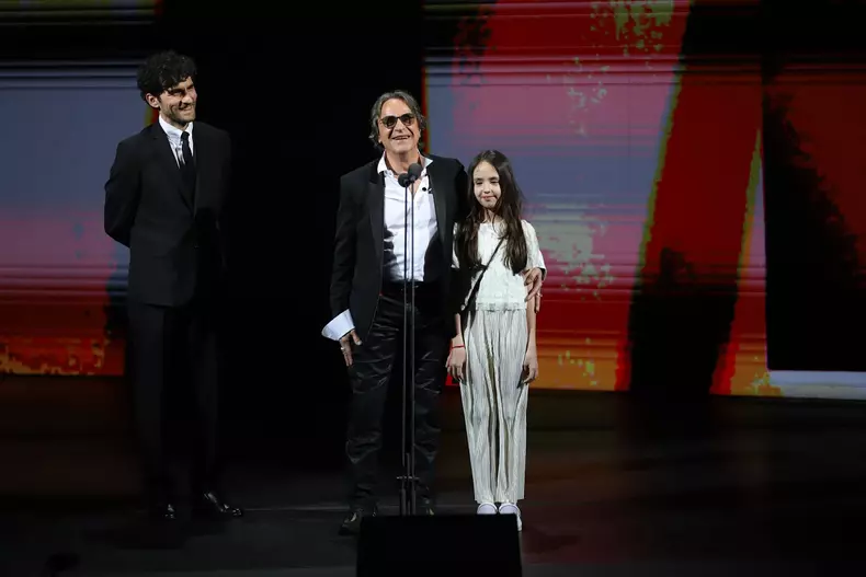 Claudiu Bleonț și fiica Eva Maria Premiile Gopo (1)