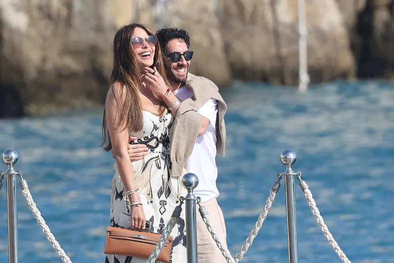 Cannes - Sofia Vergara At Eden Roc