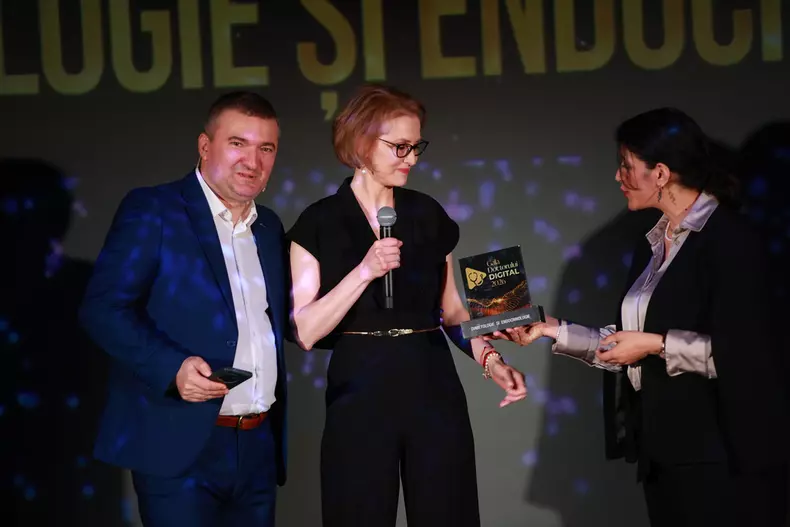 Laura Ene premiu