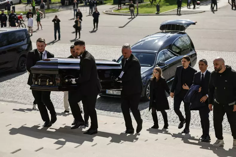 inmormantare-mircea-lucescu-foto-vlad-chirea (45)