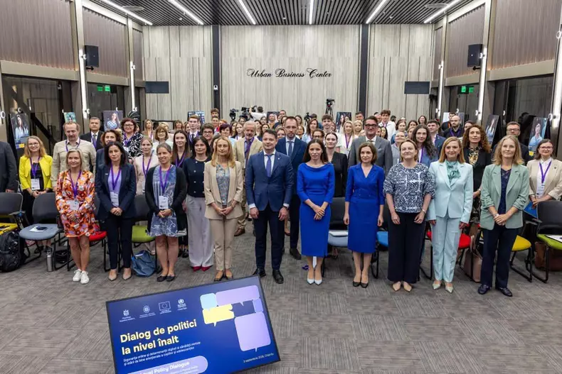Mirabela Grădinaru la Chișinău (12)