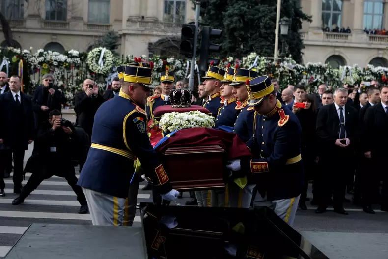 Imagini impresionante de la funeraliile Regelui Mihai I