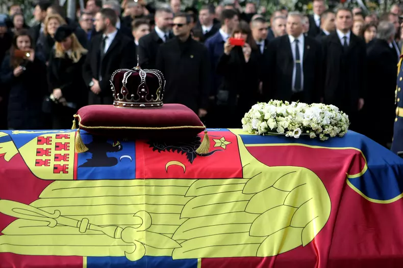 Imagini impresionante de la funeraliile Regelui Mihai I