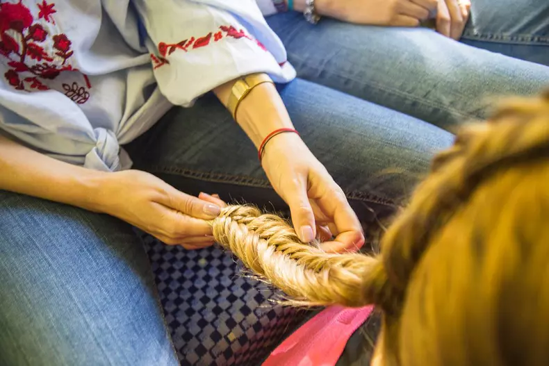 AVON a pus satul Valea Părului pe harta frumuseții din România