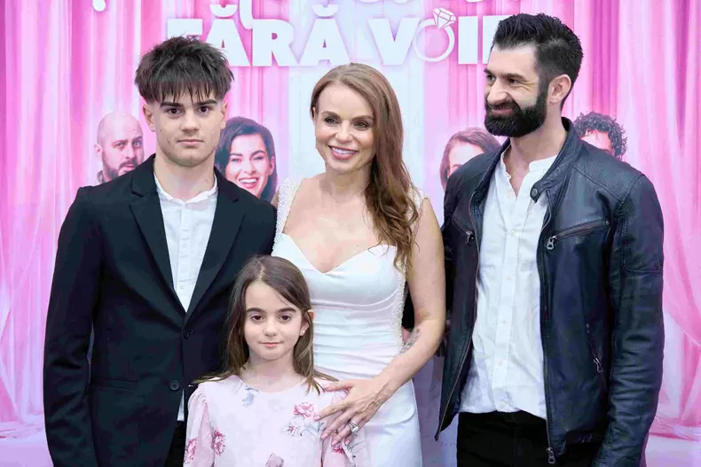 Jojo, Paul Ipate si copiii 2