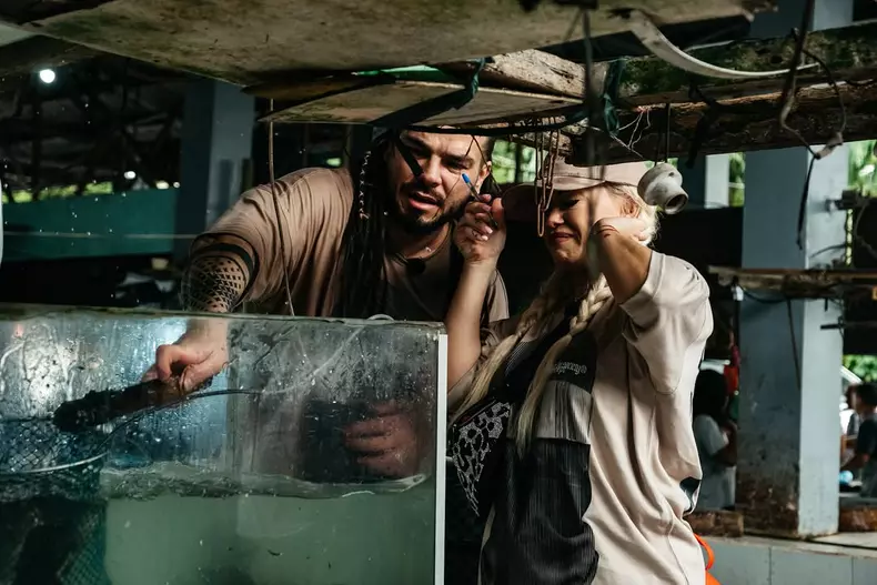 Anda Adam și soțul, la Asia Express (3)