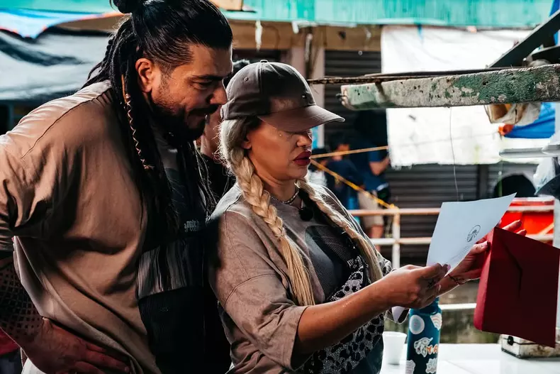 Anda Adam și soțul, la Asia Express (7)