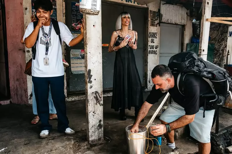 Raluca Bădulescu la Asia Express (2)