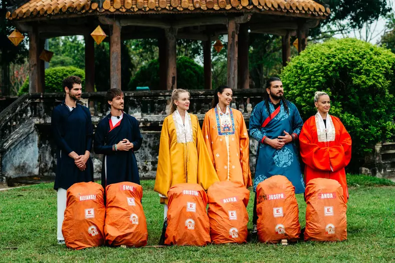 Alina și Cristina au fost eliminate (12)