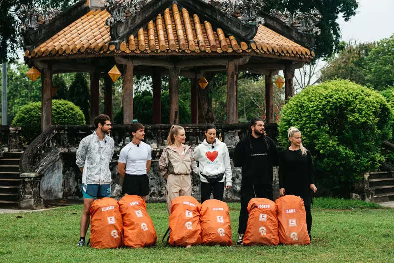 Alina și Cristina au fost eliminate (13)