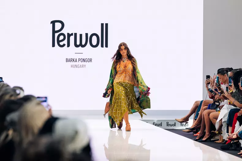 The Comeback Collection Fashion Show (12)