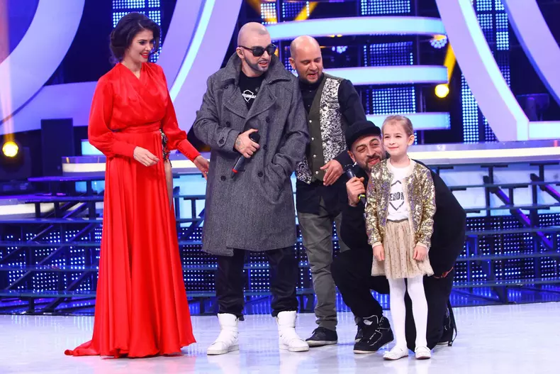 Sâmbăta aceasta, Alex Vasilache cântă cu fetița lui CRBL, la „Te cunosc de undeva!” (2)