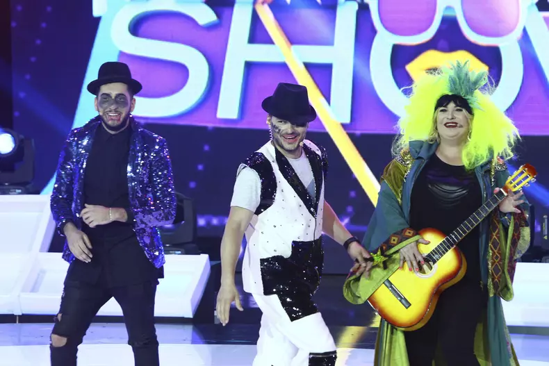 Viorica și Ioniță din Clejani concurează alături de copiii lor, Margherita și Fulgi, în prima ediție “FANtastic Show” (16)