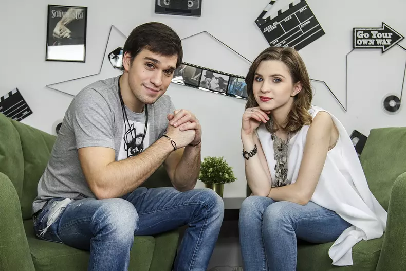 Cristina Ciobanasu si Vlad Gherman_Povesti Cool