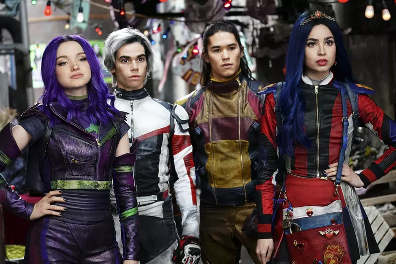 DOVE CAMERON, CAMERON BOYCE, BOOBOO STEWART, SOFIA ARSON