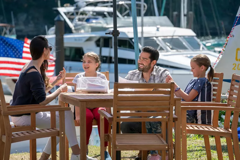 CHESAPEAKE SHORES - SEASON 3