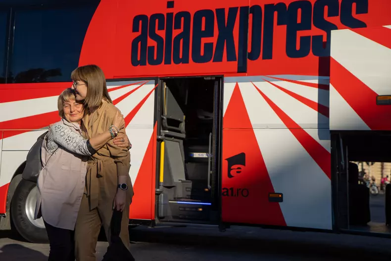 Ce au făcut vedetele concurente în drumul spre „Asia Express”