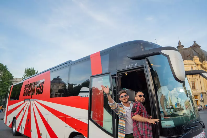 Ce au făcut vedetele concurente în drumul spre „Asia Express”