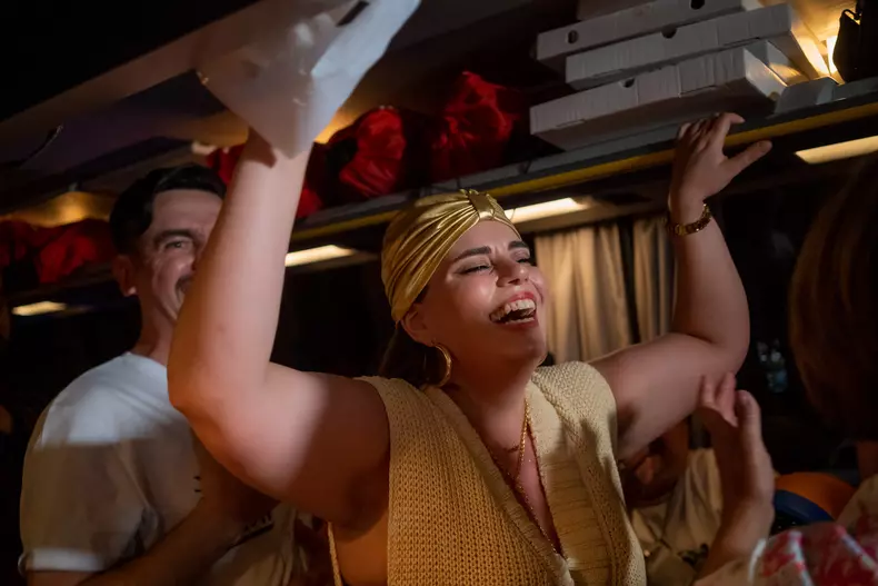 Ce au făcut vedetele concurente în drumul spre „Asia Express”