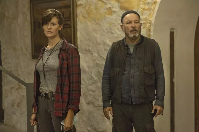 Au apărut noi imagini din sezonul 7 al serialului Fear the Walking Dead. Când a programat AMC premiera (5)