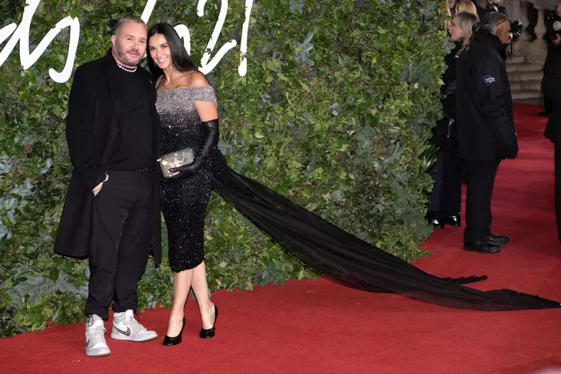 Demi Moore, aparitie stralucitoare pe covorul rosu (13)