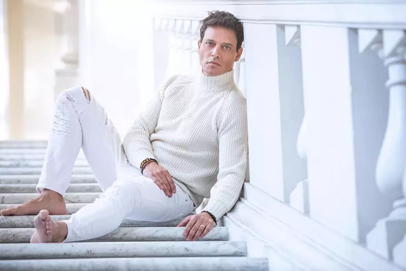 Gabriel-Garko-nu-se-mai-ascunde-10